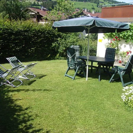 Aparthotel Gaestehaus Roland 3*