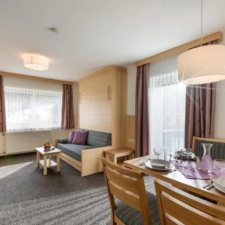 Aparthotel Gaestehaus Roland