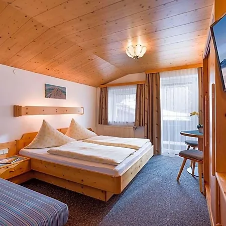 Gaestehaus Roland 3*