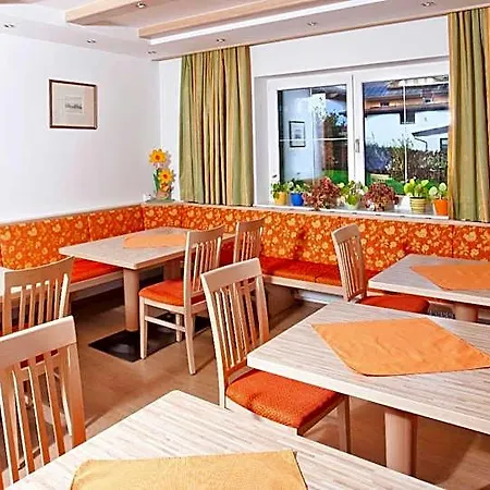 Gaestehaus Roland Apart Otel 3*