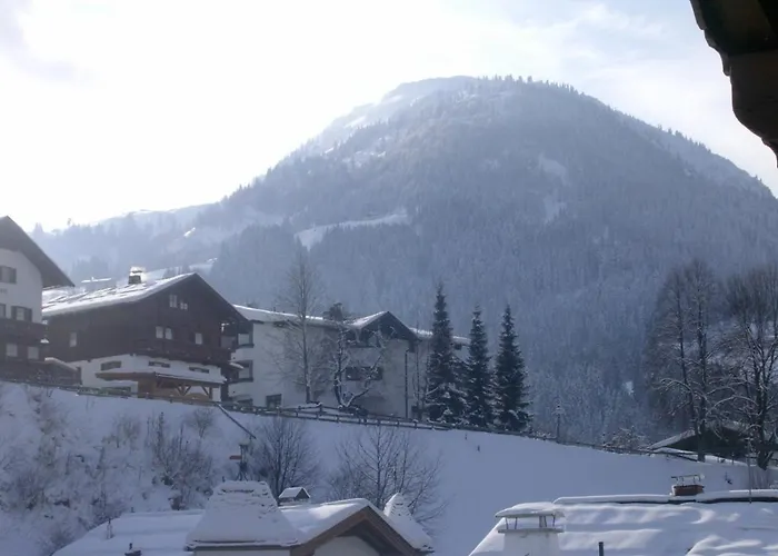 Ξενοδοχείο με διαμερίσματα Gaestehaus Roland