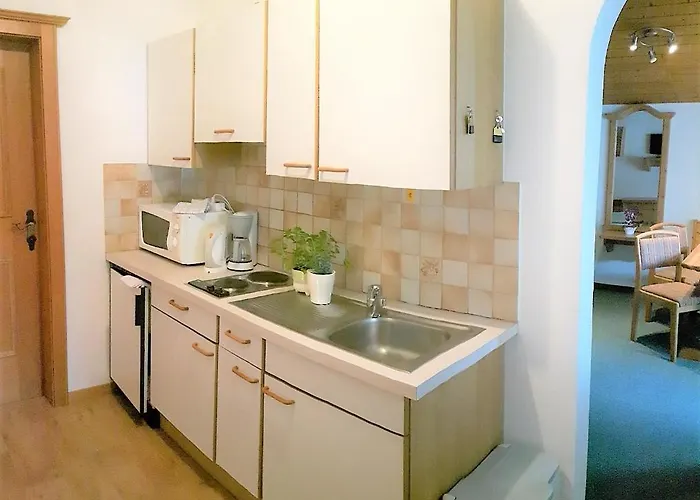 Gaestehaus Roland Ξενοδοχείο με διαμερίσματα