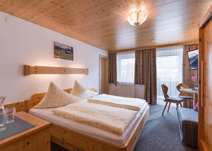 Aparthotel Gaestehaus Roland