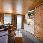 아파트호텔 Gaestehaus Roland 티롤 키르흐베르크