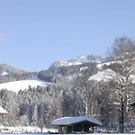 Gaestehaus Roland 티롤 키르흐베르크