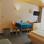 Gaestehaus Roland 티롤 키르흐베르크